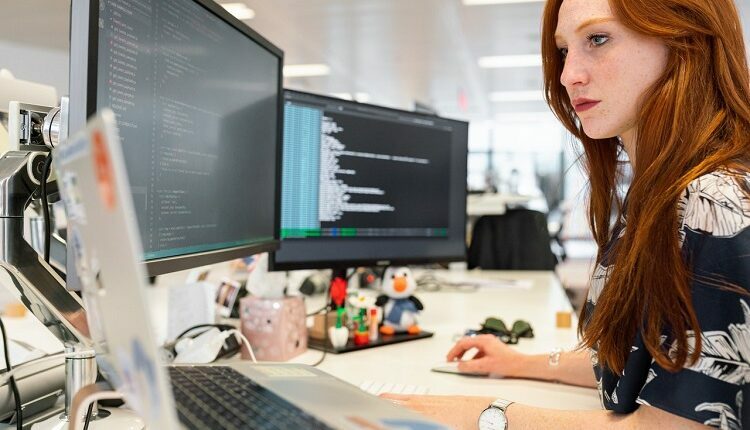 SMALL BUSINESS TECHNOLOGY TO INCREASE PRODUCTIVITY